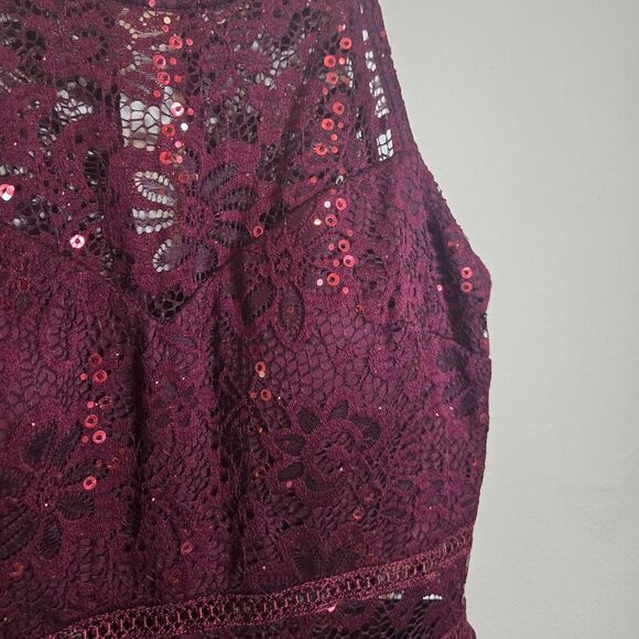Women's Iz Byer Burgundy Formal Halter Neck Sparkle Sequin Lace Mesh Mini Dress - Picture 4 of 6